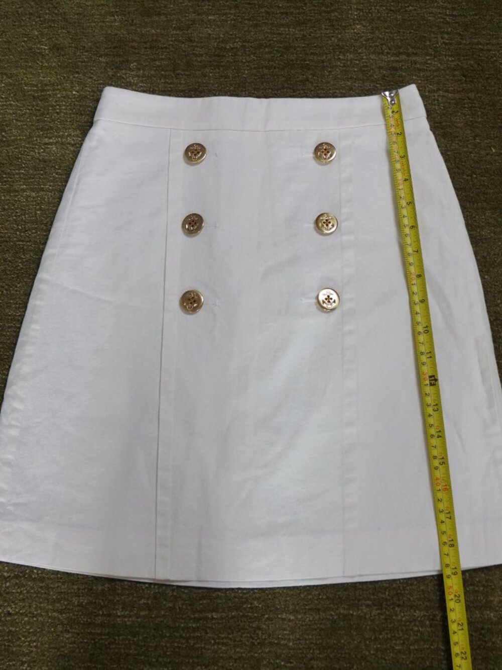 J.Crew white linen mini skirt with anchor buttons - Picture 4 of 8